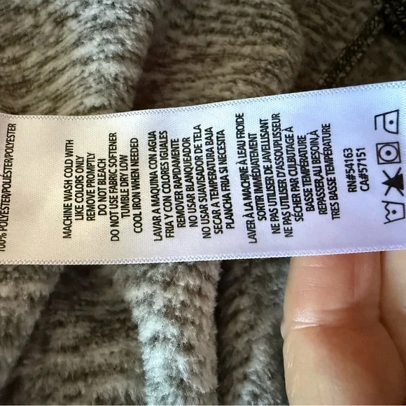 Calvin Klein Performance Coat Hood Removable - Picture 14 of 14